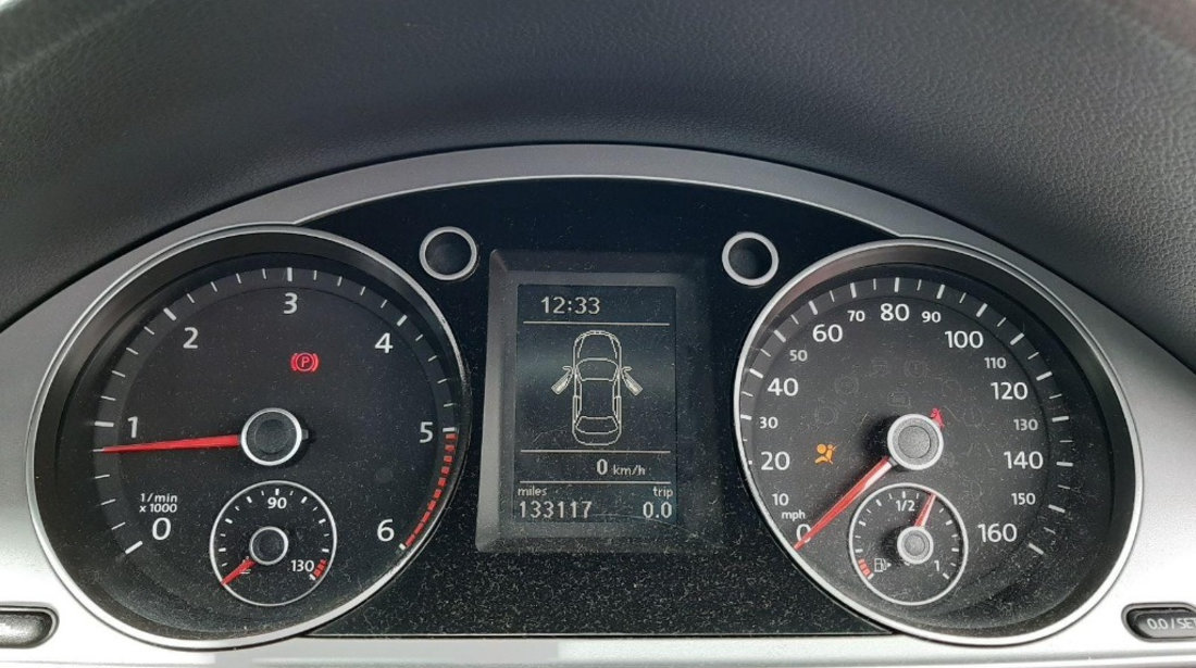 Broasca usa stanga fata Volkswagen Passat B7 2011 SEDAN 1.6 TDI
