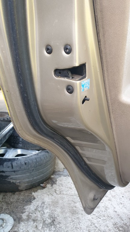 Broasca usa stanga spate Hyundai Accent 2007 Limuzină 1.5 CRDI