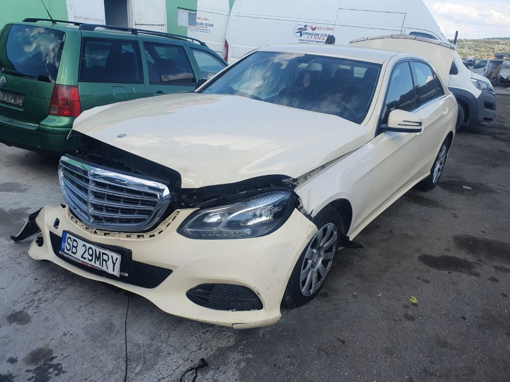 Broasca usa stanga spate Mercedes E-Class W212 2014 berlina facelift 2.2 cdi