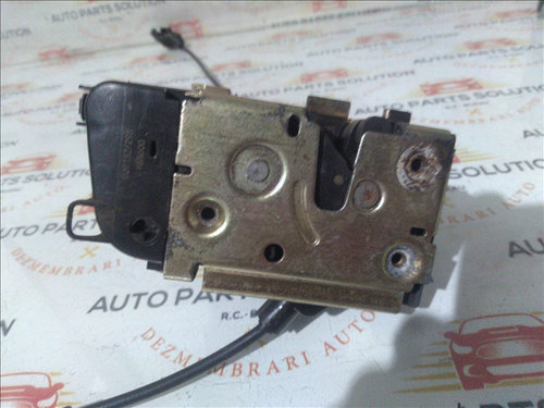 Broasca usa stanga spate RENAULT LAGUNA 2 COMBI 2001-2007