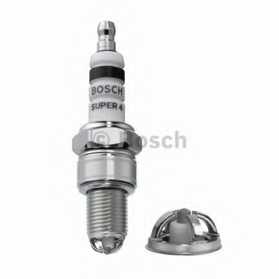 Bujii AUDI A6 Avant (4A, C4) (1994 - 1997) BOSCH 0 242 232 504 piesa NOUA