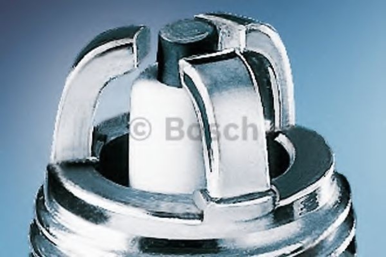 Bujii OPEL ASTRA G Limuzina (F69) (1998 - 2009) BOSCH 0 242 229 661 piesa NOUA