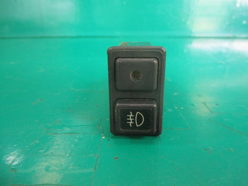 BUTON / COMANDA CEATA SUZUKI VITARA 4x4 FAB. 1988 – 2002 ⭐⭐⭐⭐⭐