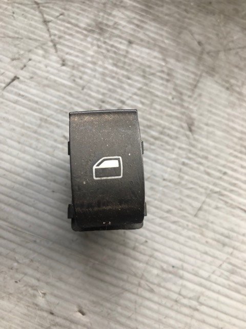 Buton comanda geam electric dreapta spate audi a4 b6 8z0959855b