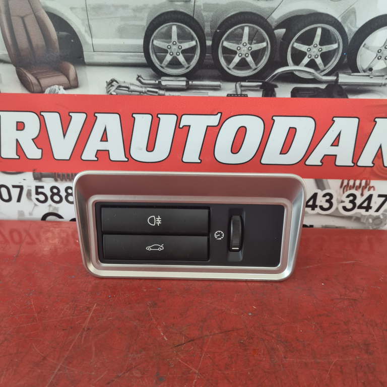 Buton deschidere portbagaj Jaguar XF 2.0 Motorina 2010, DX2311654AA