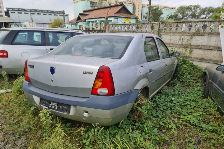 Buton geam pasager spate stanga Dacia Logan [2004 - 2008] Sedan 1.4 MT (75 hp)