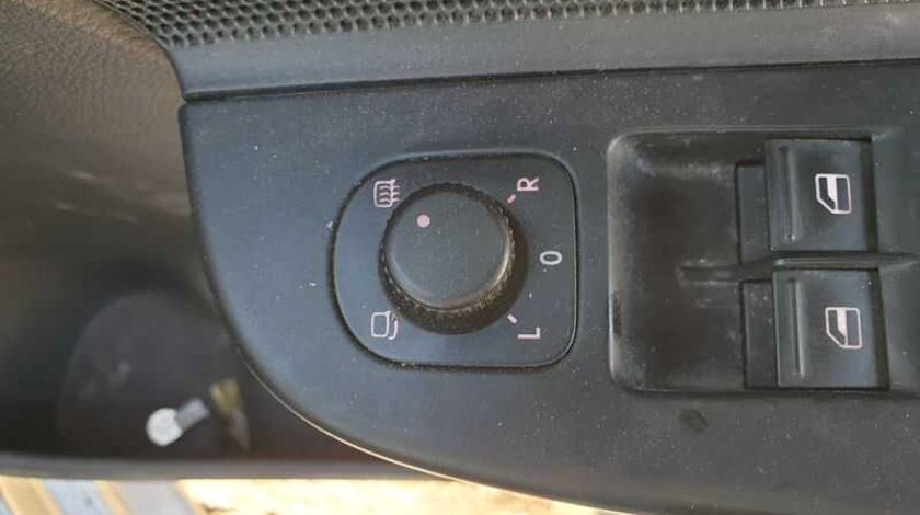 Buton Reglaj Oglinzi cu Pliere Rabatare VW Golf 5 2004 - 2008