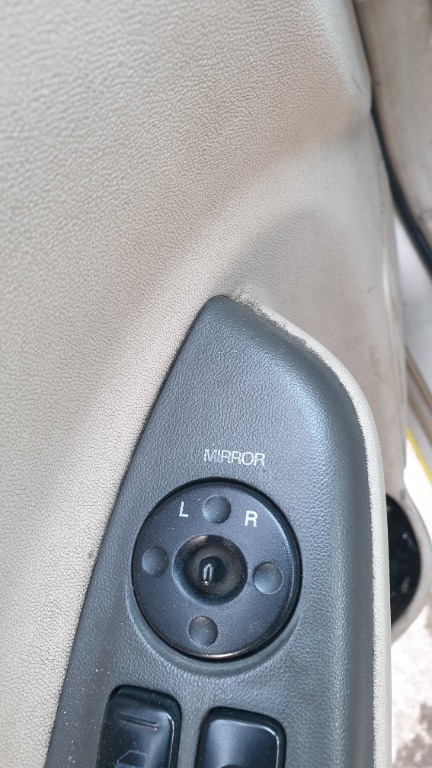 Buton reglaj oglinzi Hyundai Accent 2007 Limuzină 1.5 CRDI