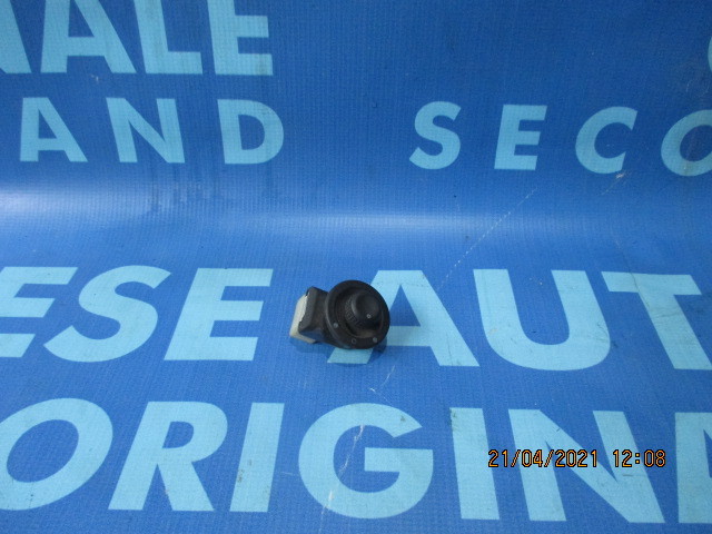 Buton reglaj oglinzi Renault Scenic; 8200002442A