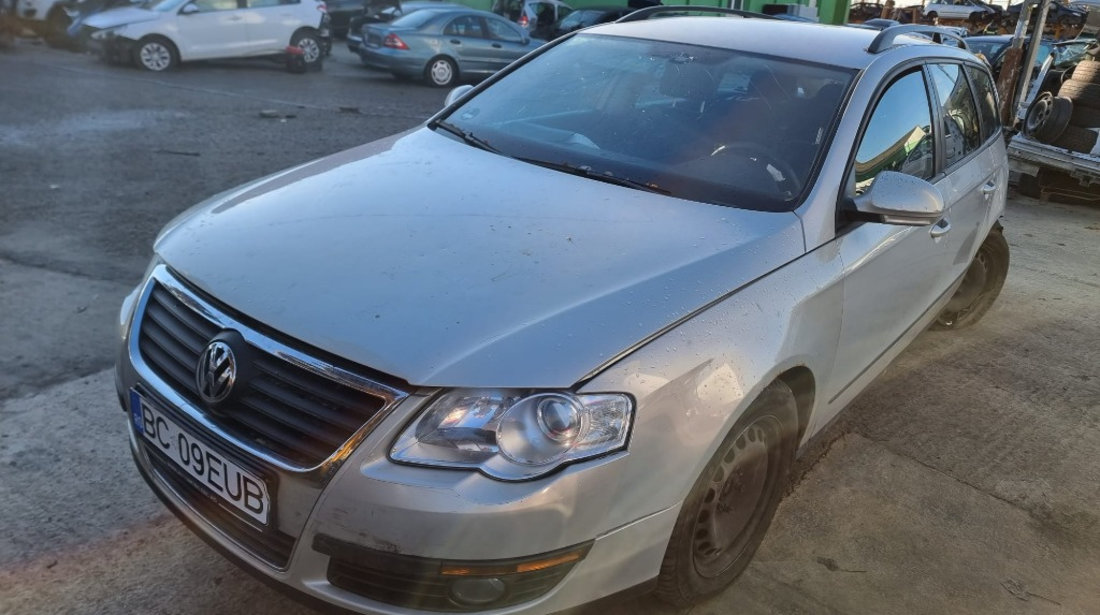 Cadru motor Volkswagen Passat B6 2010 break 2.0tdi CBA