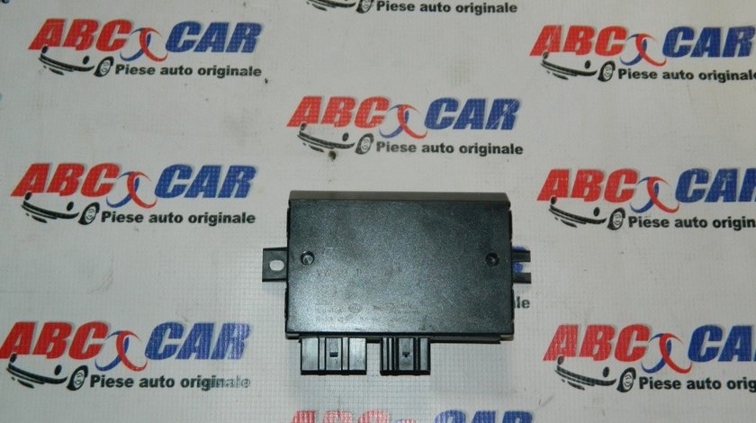 Calculator carlig remorcare Audi A3 8P cod: 1K0907383E model 2005 - 2012