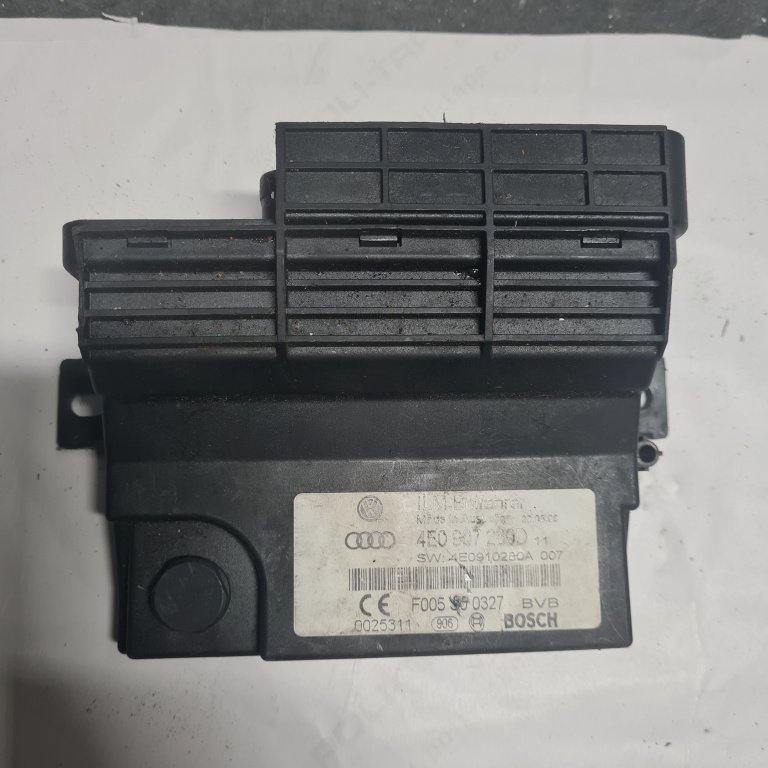 Calculator confort Audi A8 8E 3.0 Motorina 2008, 4E0907280D