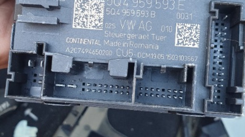 Calculator Confort Usa Stanga Fata Skoda Octavia 3 cod 5Q4959593E