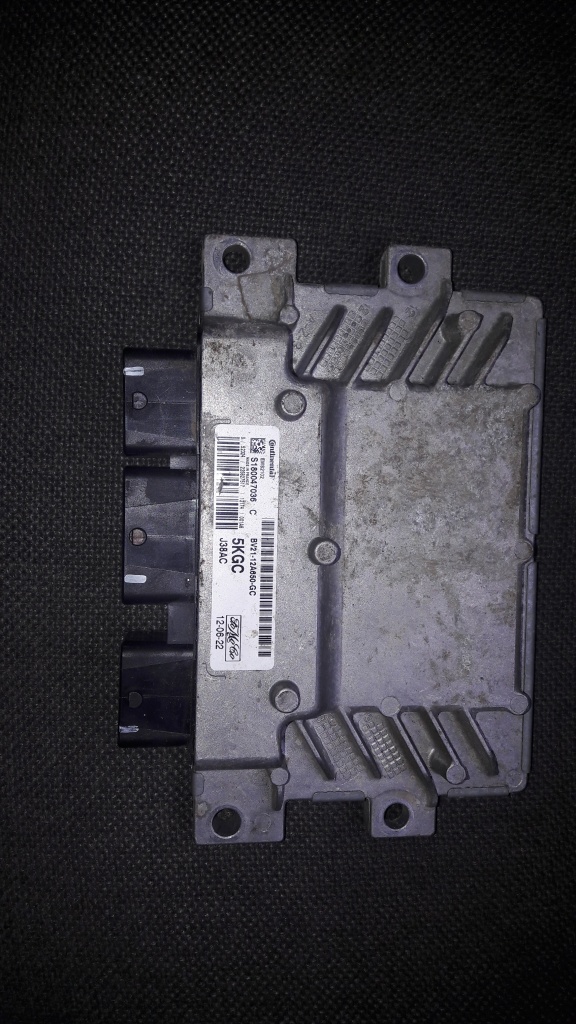 Calculator ECU Ford Fiesta 1.4 TDCI cod BV2112A650GC