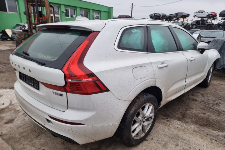 Calculator injectie Volvo XC60 2017 suv 2.0 benzina plug-in hybrid