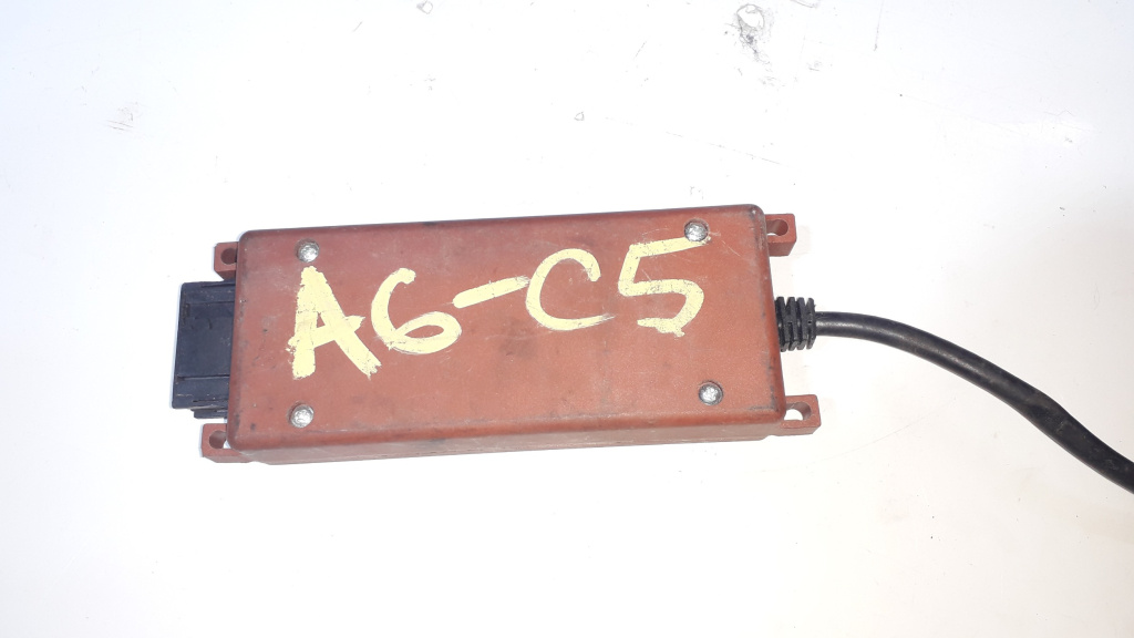 Calculator / Modul Audi A6 (4B, C5) 1997 - 2005