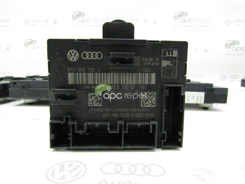 Calculator / Modul usa Audi A5 8T / RS5 - Cod: 8T0959792J