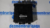 Calculator motor ecm ecu Volkswagen Passat 3a (198...