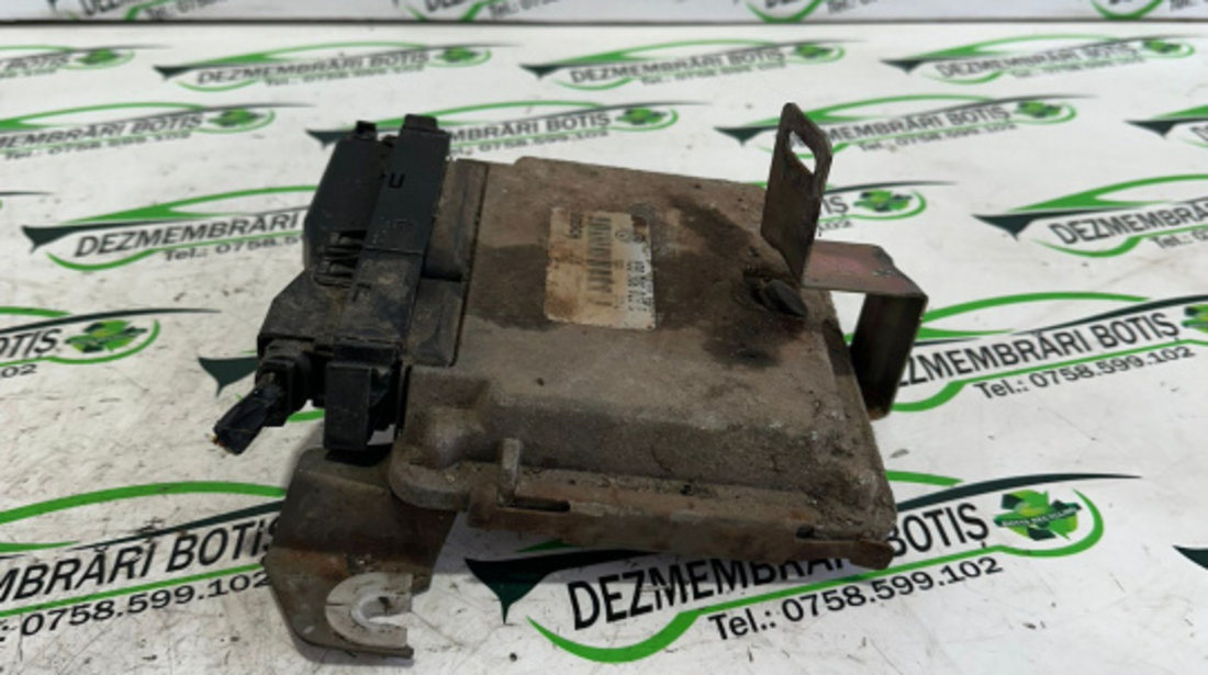 Calculator motor ECU 038 906 013 E Volkswagen VW Polo 3 6N [1994 - 2001] Classic Sedan 1.9 D MT (64 hp)