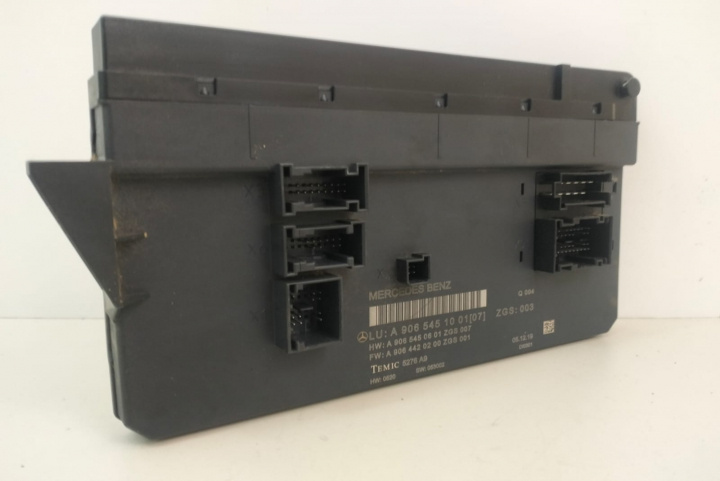 Calculator Motor ECU A9065451001 / A9065450601 / 5276AB Mercedes-Benz Sprinter 2 906 [2006 - 2013]