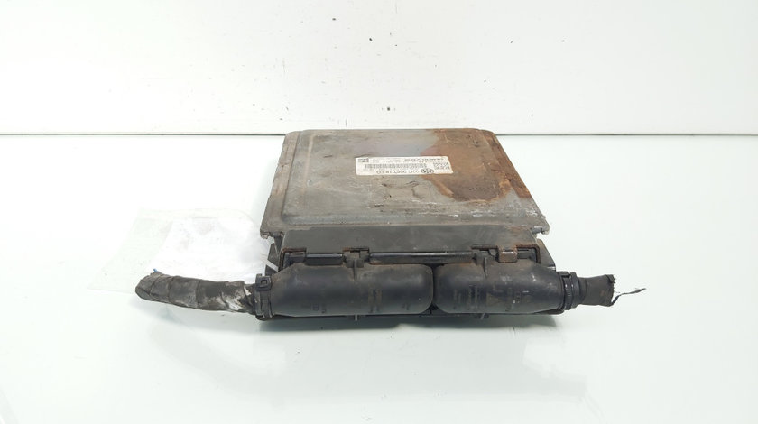 Calculator motor ECU, cod 03G906018FG, Vw Passat Variant (3C5) 2.0 TDI, BKP (idi:664283)