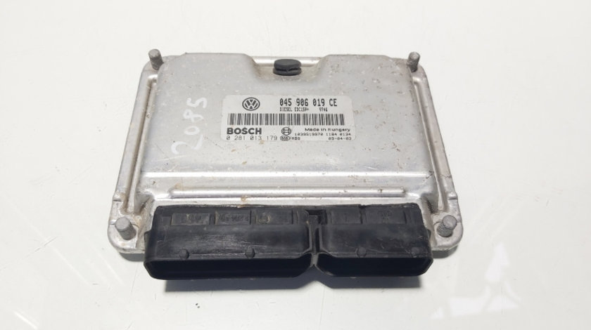 Calculator motor ECU, cod 045906019CE, Skoda Roomster (5J), 1.4 TDI, BNM (idi:631657)