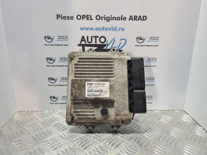 Calculator motor ECU Opel Corsa C 2000-2006 1.3CDTI 75cp 55kw Z13DTJ 55196352 ZJ