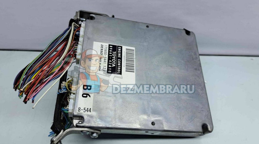 Calculator motor ECU Toyota Rav 4 II (CLA2, XA2, ZCA2, ACA2) [Fabr 2000-2006] 89661-42A10 2.0