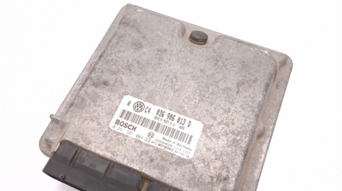 Calculator Motor / ECU VW GOLF 4 1997 - 2004 Benzina 036906013D, 036 906 013 D, 0261S01004, 0 261 S01 004, 1039500525, 0261S01810