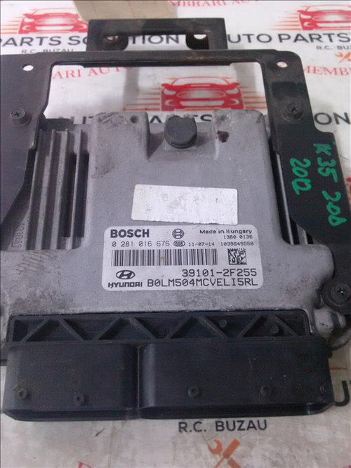 Calculator motor HYUNDAI IX35 2.0 D an fabr. 2012