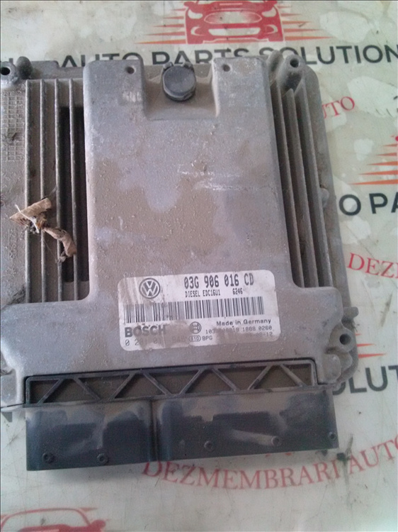 Calculator motor VOLKSWAGEN TOURAN 2.0 TDI an fabr. 2006