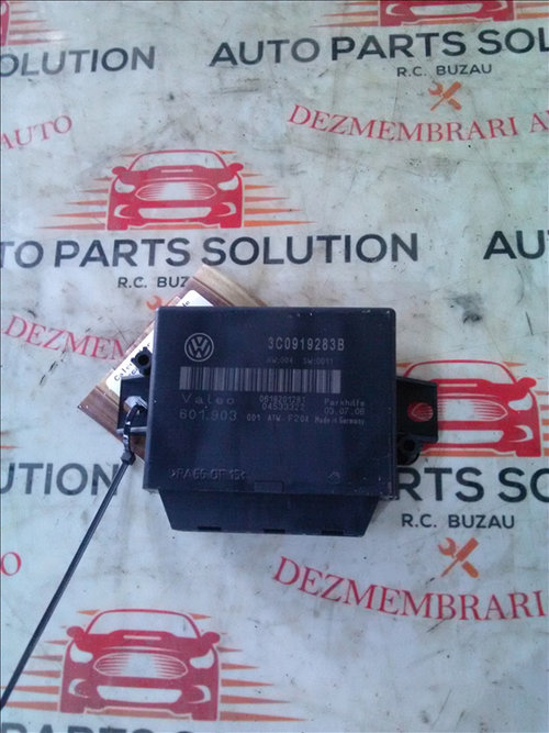 Calculator senzori de parcare VOLKSWAGEN PASSAT B6