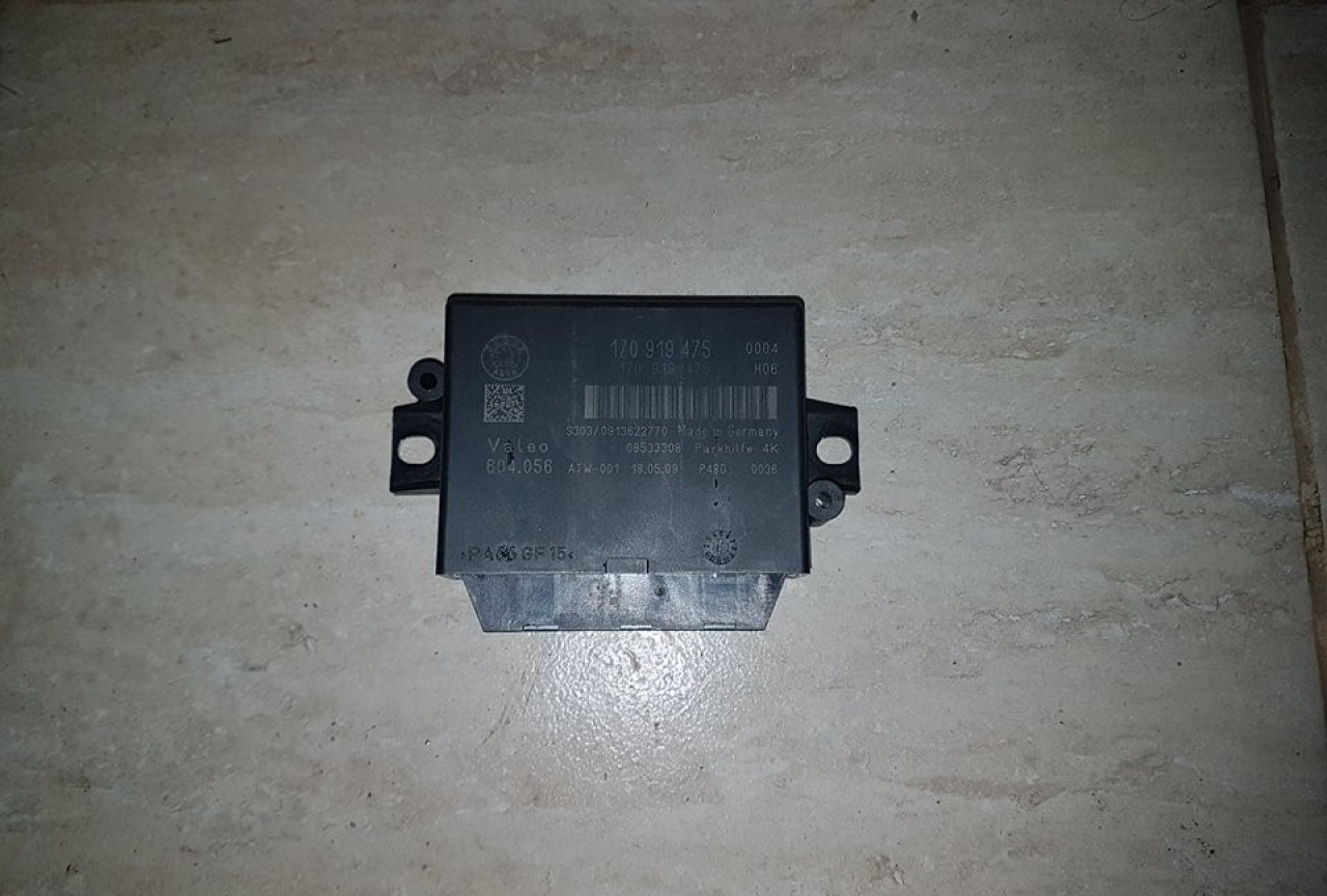 Calculator senzori parcare 1z0919475 skoda superb II