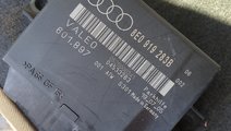 Calculator Senzori Parcare Audi A4 B7 2006 cod 8E0...