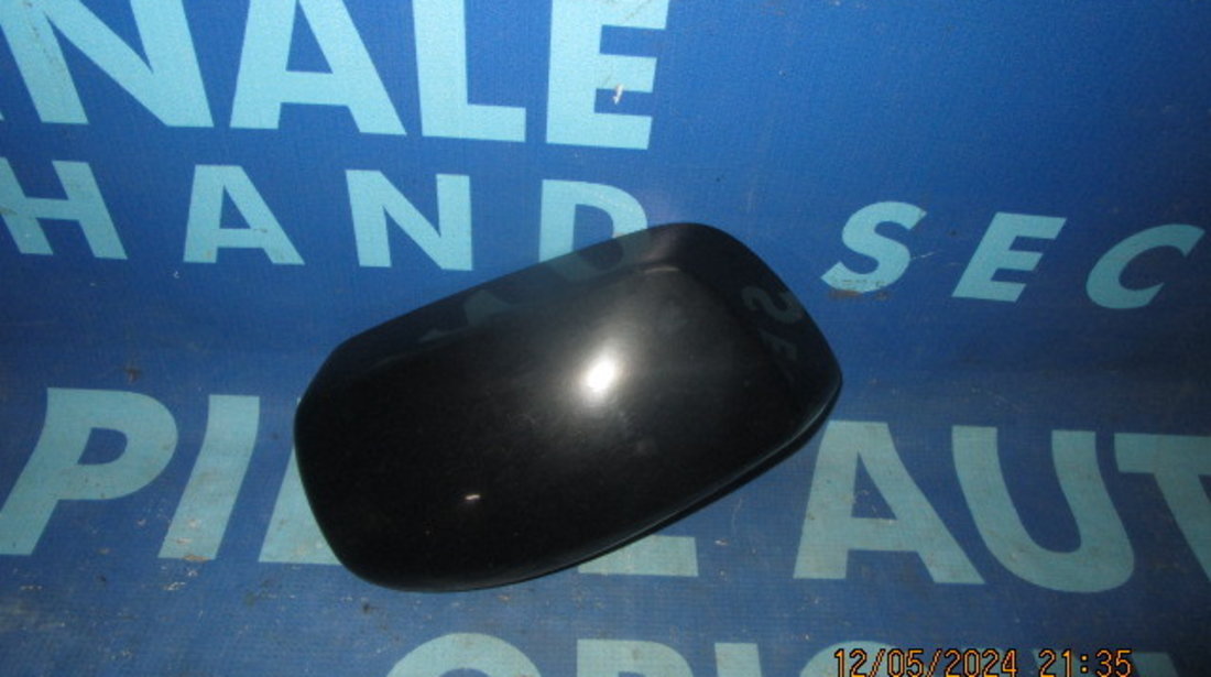 Capac BMW E60; 3329435 // 3329436 (oglinda, o ureche de prindere rupta)