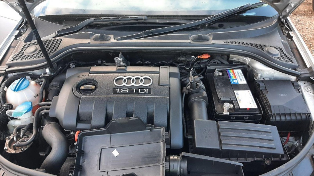 Capac culbutori Audi A3 8P 2008 HATCHBACK 1.9 TDI