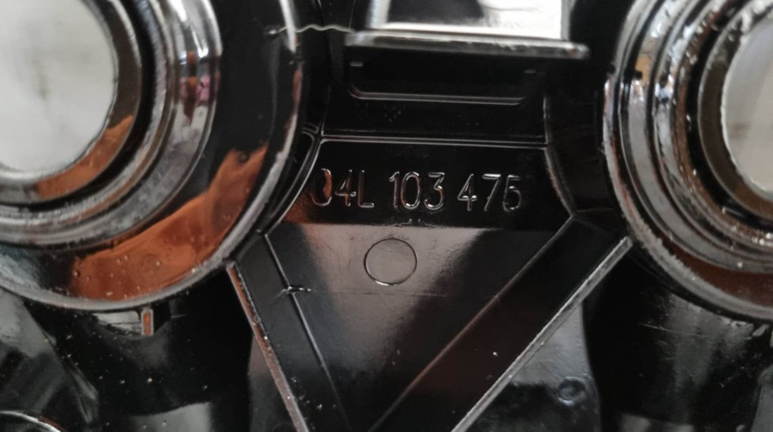 Capac culbutori VW Passat CC II 2.0 TDI 184cp cod piesa : 04L103475