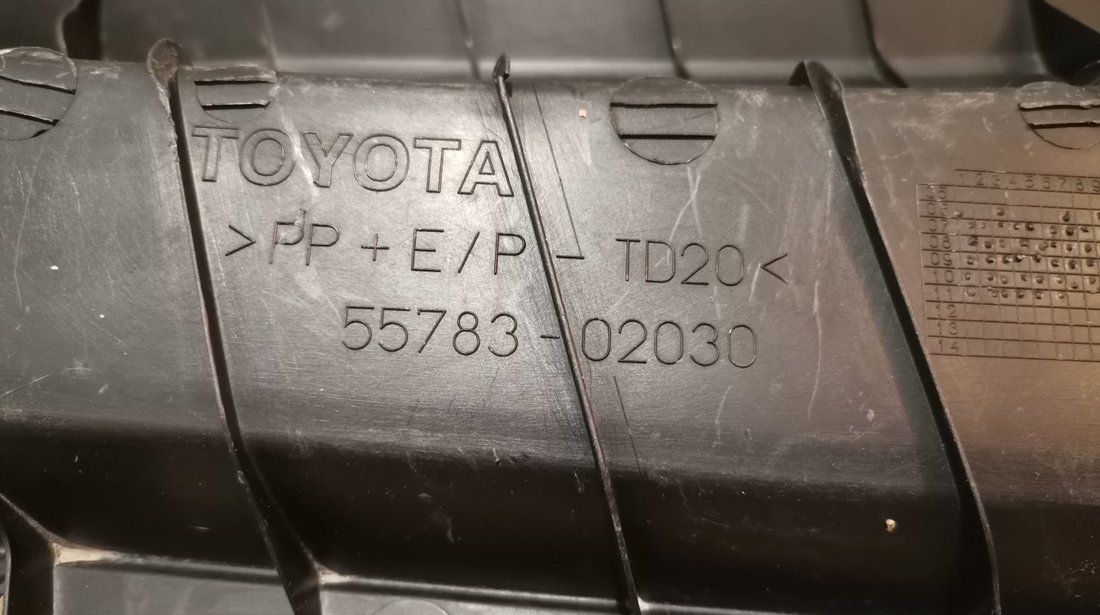 Capac deflector aer sub parbriz Toyota Auris E15 2019 Corolla cod 55783-02030
