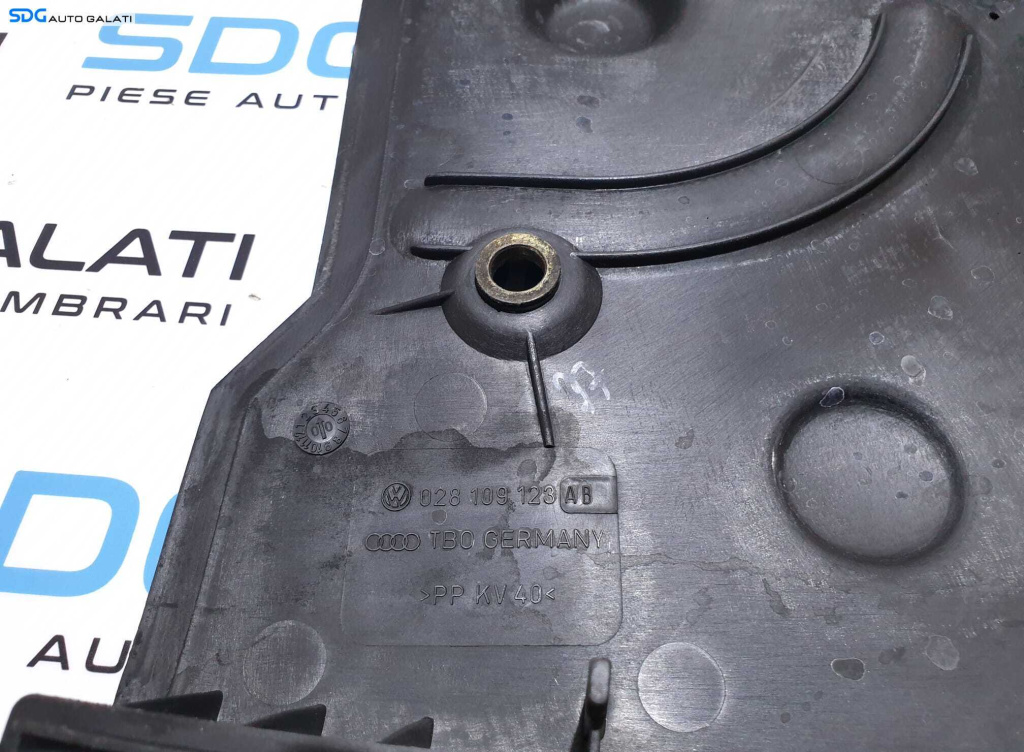 Capac Distributie Motor Volkswagen Passat B5 1.9 AHH 1997 - 2000 Cod 028109123AB