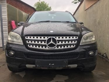 Capac motor protectie Mercedes M-Class W164 2007 SUV 3.2 CDI