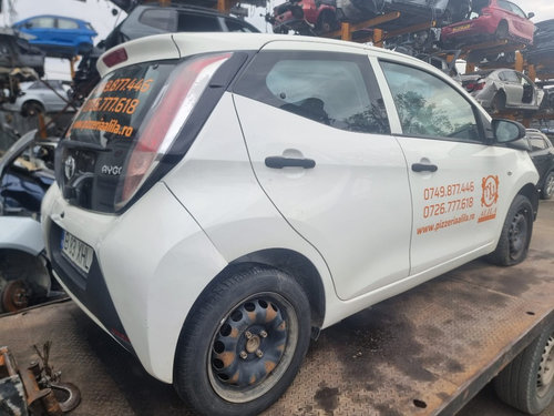 Capac motor protectie Toyota Aygo 2017 hatchback 1.0 benzina 1KRFE