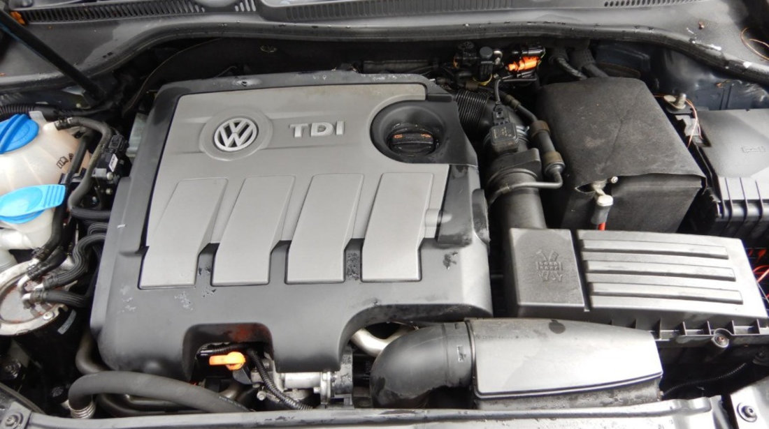 Capac motor protectie Volkswagen Golf 6 2010 HATCHBACK 1.6 CAYB
