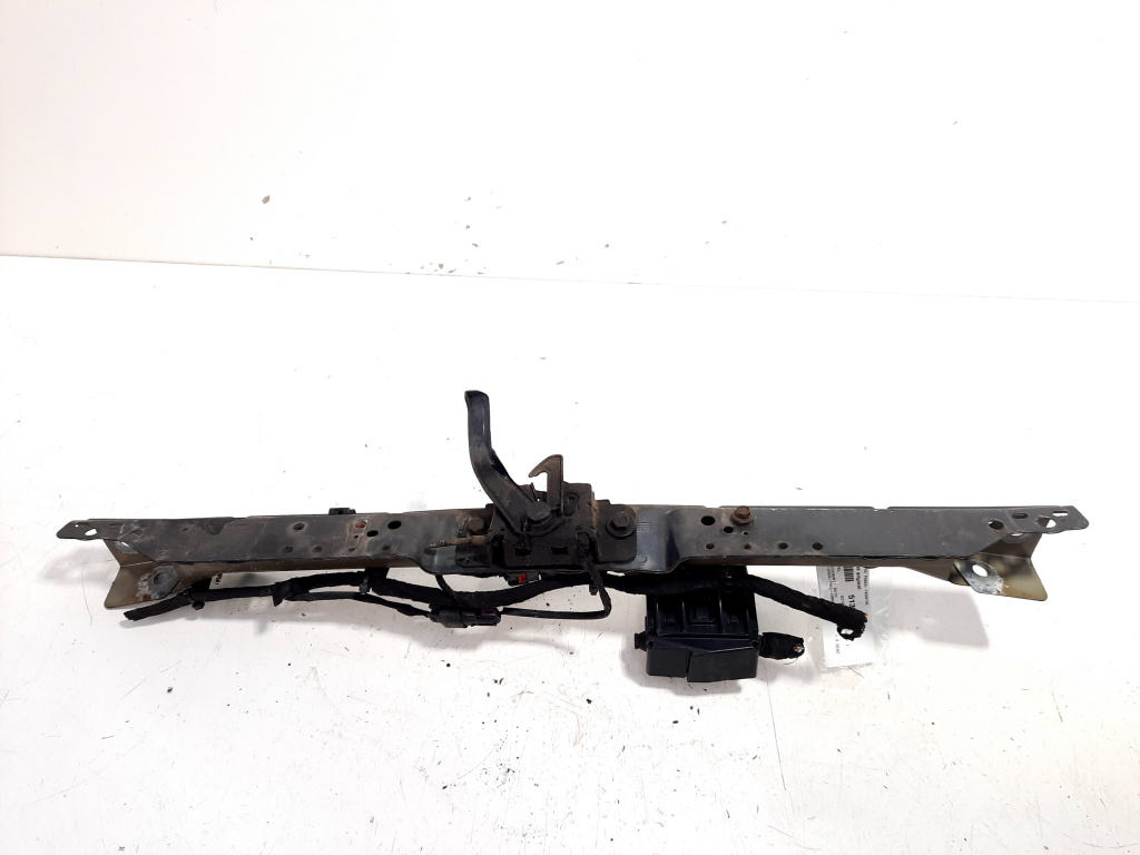 Capac panou frontal, Opel Astra J Combi (idi:513254)