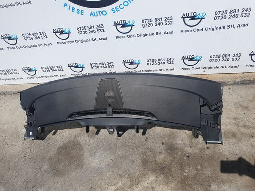 Capac plansa bord Opel Zafira C