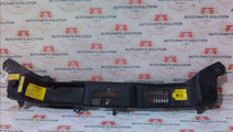 Capac radiatoare bara fata VOLVO S 40 2006