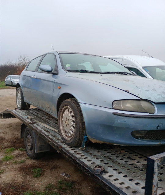 Capitonaj haion Alfa Romeo 147 [2000 - 2004]