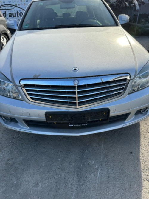 Capota fata Mercedes c class w204 non Facelift originala