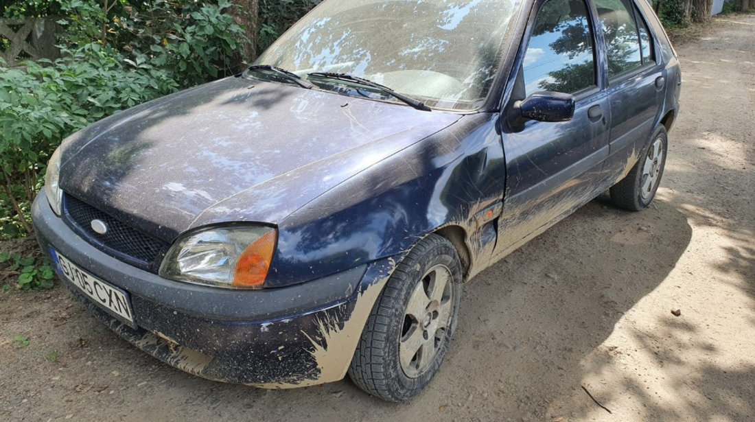 Capota Ford Fiesta 4 2001 hatchback 1.3 i