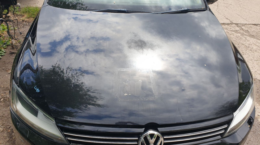 Capota Motor cu Defect Volkswagen Jetta 4 2011 - 2014 [0186]