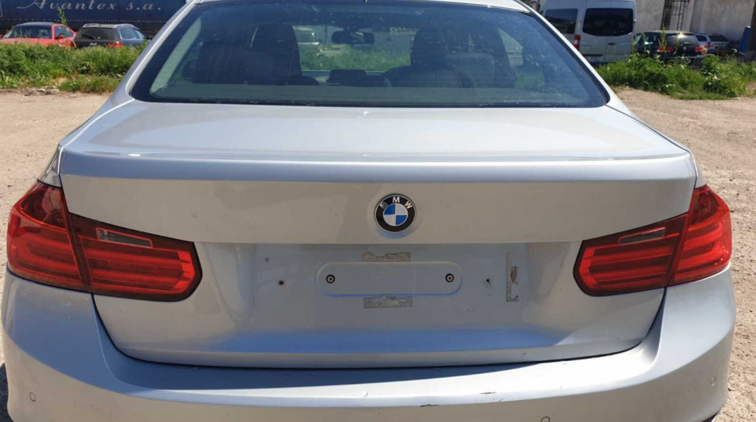 Capota Portbagaj Dezechipata BMW Seria 3 F30 Nonfacelift 2011 - 2019 Culoare Glacier-Silber Metallic A83